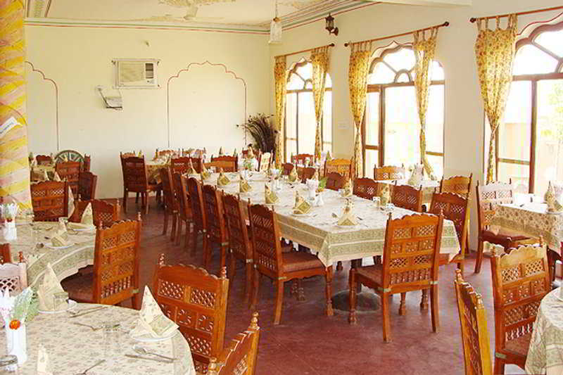 Regenta Resort Pushkar Fort Kültér fotó